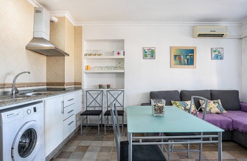 Bolonia House | Beachfront House Bolonia 2 - 2 min to Beach, Sea Views & Wi-Fi