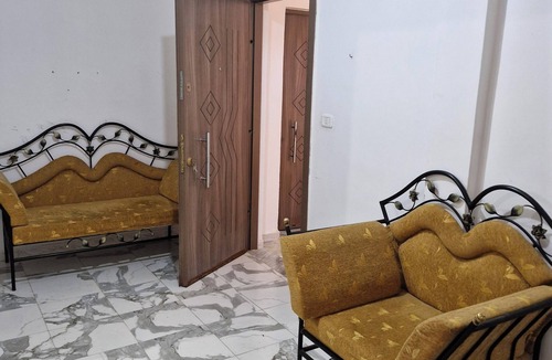 El Ouardia Apartment | Beautiful new apartment .Tunis 10 minutes walk from Cv Metro stop 300 m. quiet.