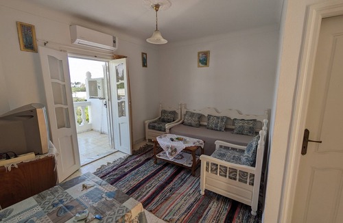 Hammamet Sud Bed & Breakfast | Beautiful Room with Balcony