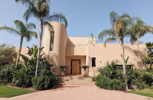 El Aggada Villa | Beautiful villa with staff, heated pool, Hammam & Atlas view