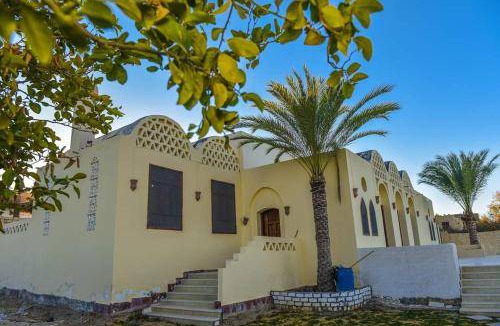 Tunis Village Bed & Breakfast | Bed and breakfast ∙ 10 guests