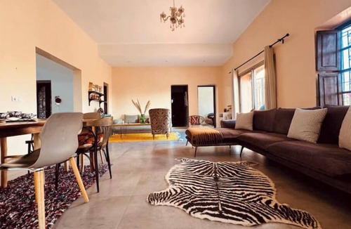 Lalla Takarkoust Bed & Breakfast | Bed and breakfast in the ports of the Agafay desert. Electric mountain bike tour