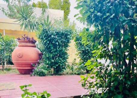 Ennasr Villa | Belle villa avec jardin Ennacer