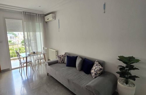 Cite Jardins Apartment | Bijou in the heart of the Belvedere in the heart of Tunis. 15 min from the airport.