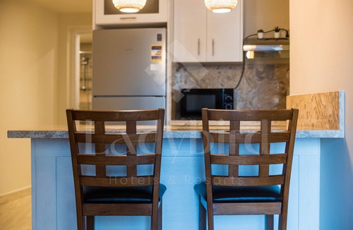 Sahl Hasheeh Apartment | Bohemian cozy unit in Azzurra