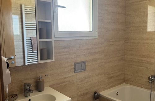 La Soukra Apartment | Bright apartment 5 minutes from the airport