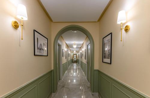 Qasr an-Nil Hotel | Cairo Inn The Royal