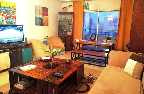 Ain Zaghouan Apartment | Casa De Luz @ la marsa
