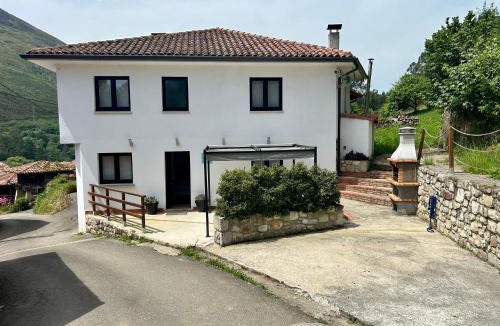 Puente Nuevo House | Casa El Acebal