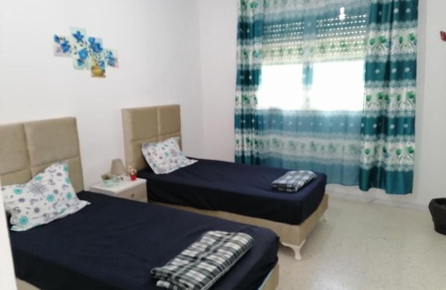 El Aouina Apartment | Central but quiet location in TUNIS-El Aouina