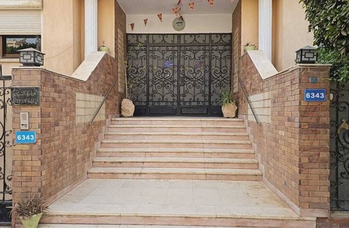 Al-Khalifa Apartment | Central location, Luxury spacious apartment 10 m to downtown and 10 m to tagamo