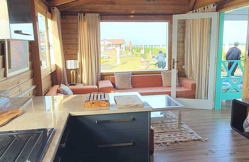 El Maamoura Ski Chalet | Chalet Vert Diar Maamoura