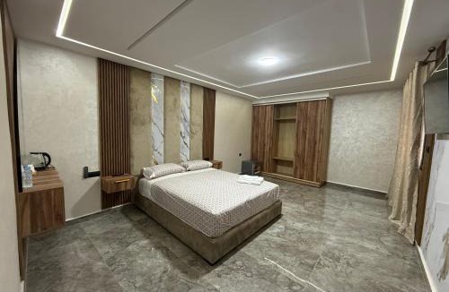 Berkane Apartment | Chambre Triple Séjour Confortable à Berkane