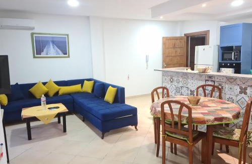 Mansoura Apartment | Charmant appartement S plus 2, Résidence Aicha avec piscine
