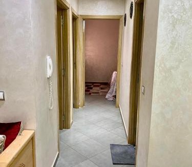 Menara Apartment | Charmante moderne Wohnung in der Nähe des Flughafens