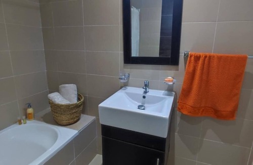 Mahdia Apartment | Charming 1-bedroom apartment in welcoming Hiboun with WiFi, AC
