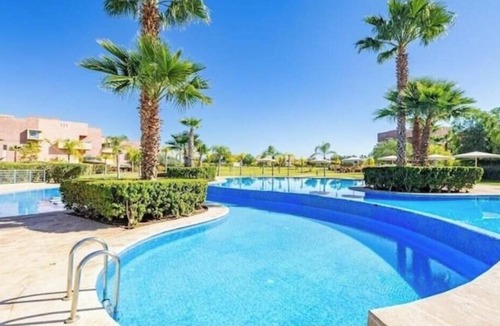 Mouassine Apartment | Charming 2-Bedroom Apartment with Pool View at Prestigia Saphir