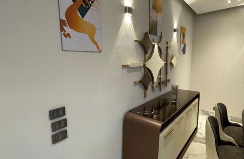 Cairo Apartment | Charming 3-bedroom apartment with Nile view, AC and WiFi in Giza Governorate