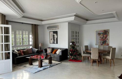 La Soukra Villa | Charming 600sqm villa with a large garden pool