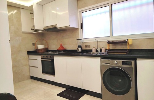 Menara Apartment | Charming Marrakech Apartment – Near Gueliz Center