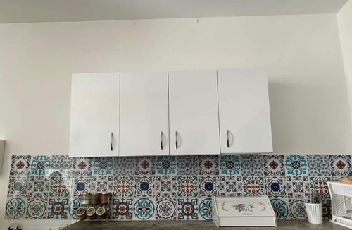 Kheredine Apartment | Charming studio 1 minute from the beach