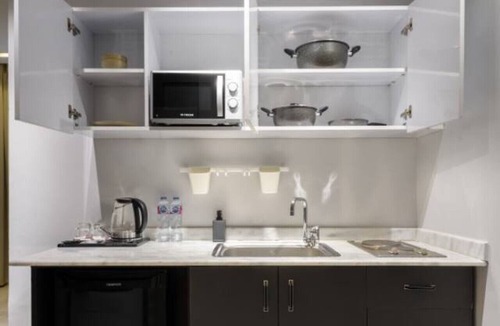 Cairo Apartment | Charming Twin Superior Studio with Garden Views and Free Breakfast