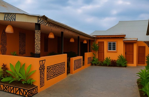 Oyo House | Chic 1-bedroom hotel in awesome Oyo Town- BoroBoro. COMFORTABLE