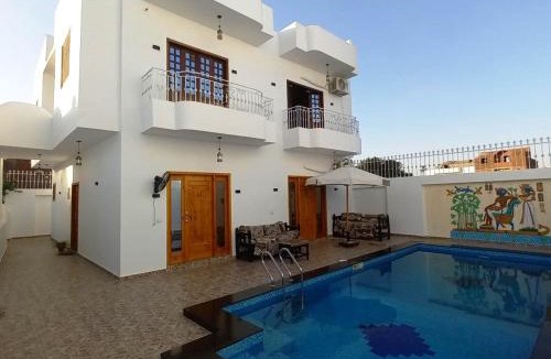 Luxor Apartment | Christine Home