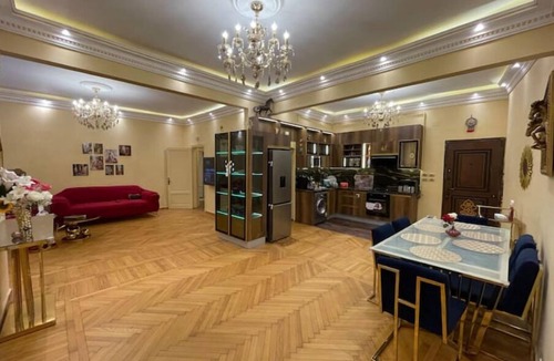 Garden City Apartment | Classy Stay Steps from Tahrir, Nile & Four Seasons