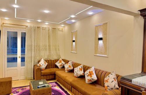 Al-Muntazah Apartment | Comfort Side Sea view Serviced Apartments Close to montaza palace and easy access to all sites with security