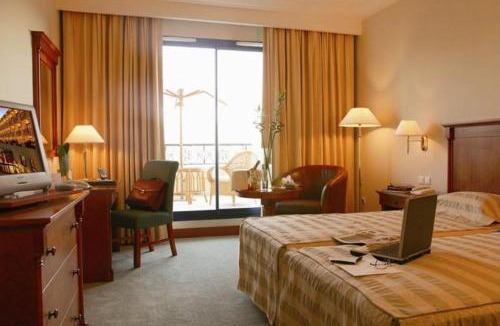 Les Berges du Lac Hotel | Concorde Les Berges du Lac