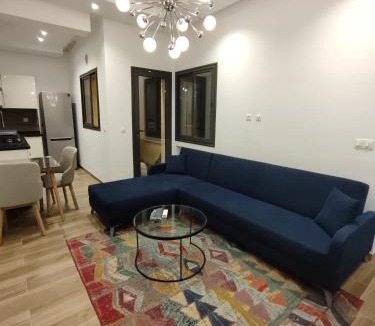 El Bassatine Apartment | Coquet appartement avec piscine à 10min de l'aéroport Tunis - family only