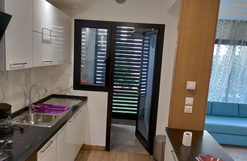 Cite La Gazelle Apartment | Coquet Appartement S+1 Très Haut Standing au RDC Avec Jardin