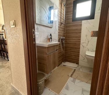 La Soukra House | Coquette villa avec piscine