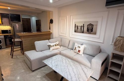 Semlalia Apartment | Cosy apartment for 4 people in secure residence with swimming pool