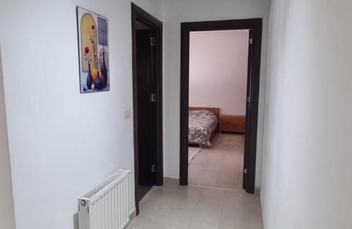 Cite Taieb Mhiri Apartment | Cosy in Aouina Near Lac Marsa and Airport