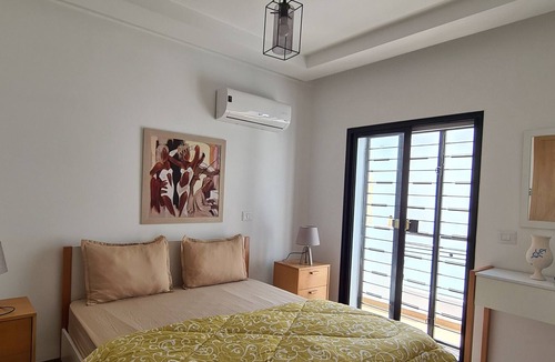 Ariana Apartment | Cosy modern appartment near airport private parking