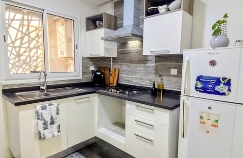 El Aouina Apartment | Cozy 1-bedroom apartment in charming Tunis with AC, WiFi