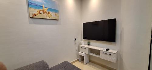 Al Mamsha El Seyahi Apartment | Cozy 1BR in Princess Resort with Pools & Private Beach