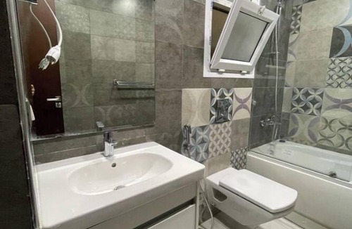Oula Apartment | Cozy 2-bedroom apartment in el karma compound-sheikh zayed with AC, WiFi