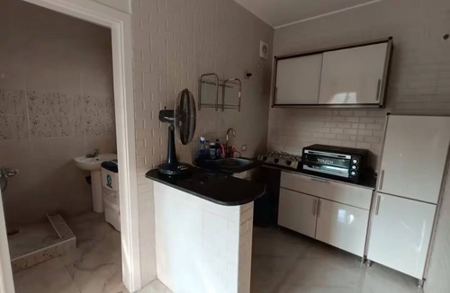 Al-Khalifa Apartment | Cozy Apartment with Quiet Rooftop in Mokattam"