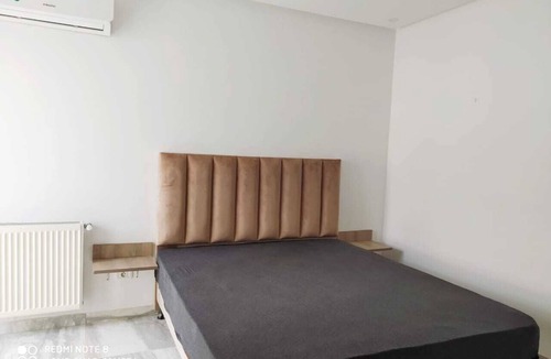 Kheredine Apartment | Cozy Apartment (1 min walk from the beach)