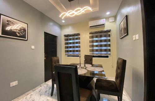 Sagamu Apartment | Cozy Luxury Apartments
