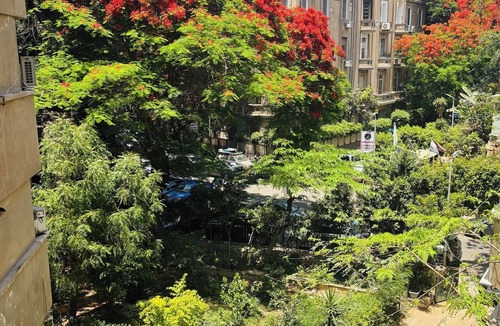 Garden City House | Cozy stay in prime central of Cairo, Green & Nile View.