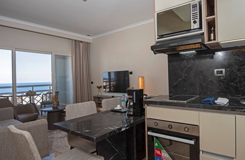 Sahl Hasheeh Apartment | Cozy Two-bedroom apartment in awesome Azzurra Sahl Hasheesh with full Sea View