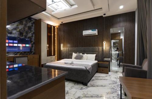 Kwara Apartment | Cozy Urban Oasis, Chic Studio