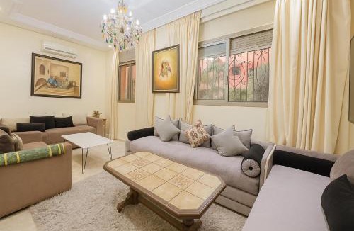 Lagouassem Apartment | Cycas family apart ground floor parking