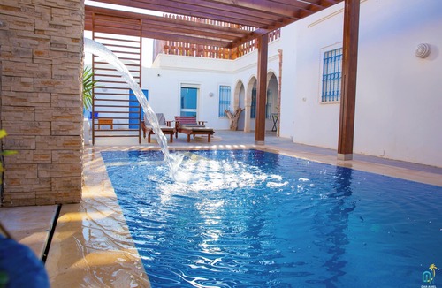 Erriadh House | Dar Amel Djerbahood
