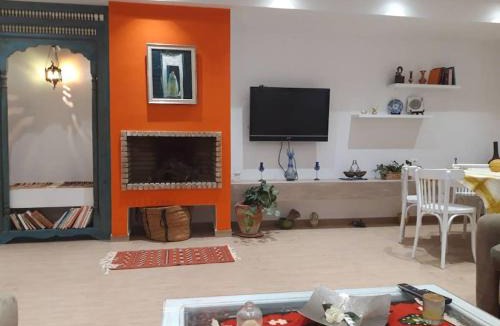 Sakiet Eddaier House | Dar Douja/Grandview Waterfront Duplex/Four seasons