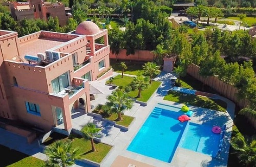 Zaouia Sidi Abdallah Ben Sassi Villa | Dar Kayis & Laila Luxury villa for family in Marrakech